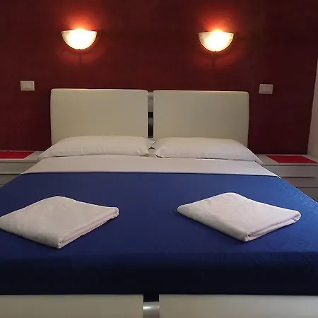 Gio' Bed and Breakfast 3*